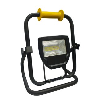 LED Arbeitsleuchte auf Ständer 30W Flutlicht Kaltweiß...