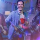 B.K.Licht LED Tischleuchte Discokugel RGB Musiksensor rotierend Farbwechsel Lichteffekte